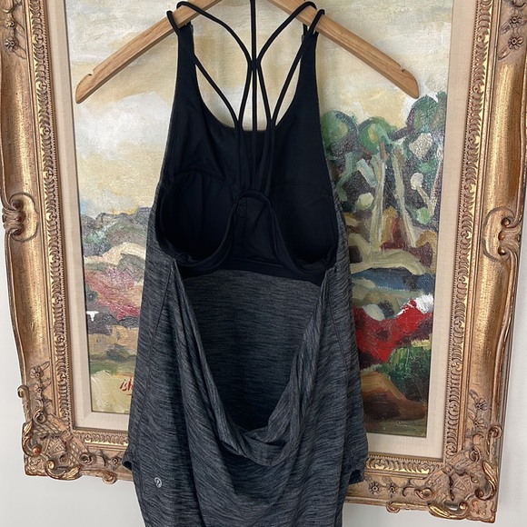 Lululemon built in bra top - Picture 2 of 2